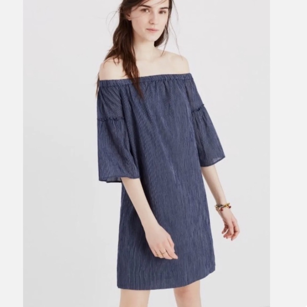 Madewell off shoulder striped bell sleeve cotton dress size 4